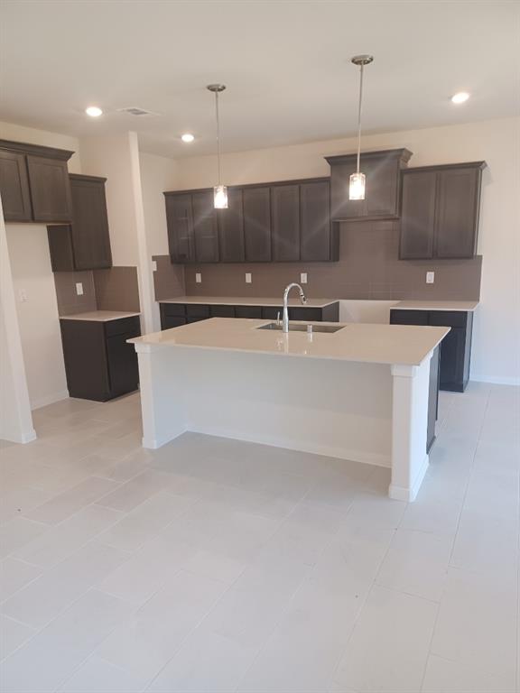 6426 Downey Lane, Rosharon, Texas image 1