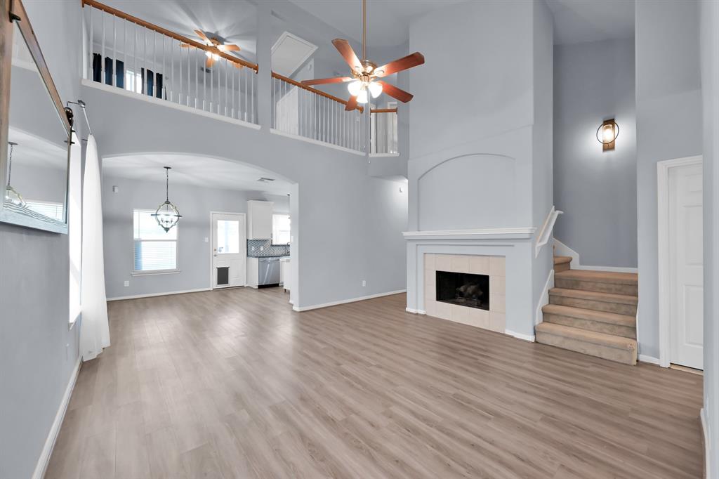 31719 Regal Park Court, Conroe, Texas image 4