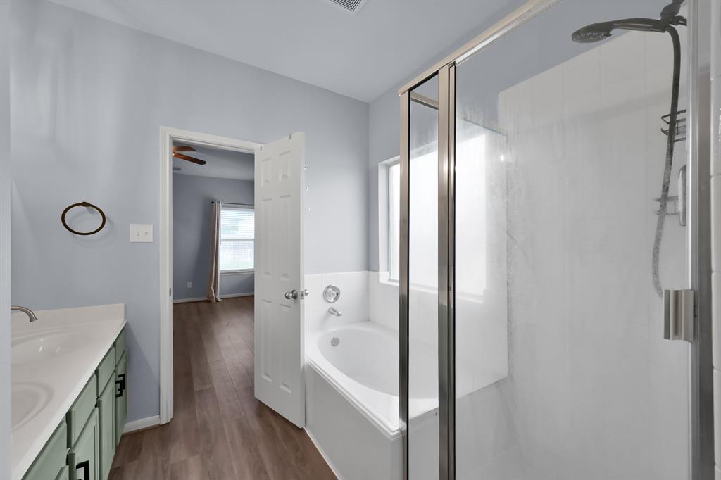 31719 Regal Park Court, Conroe, Texas image 16