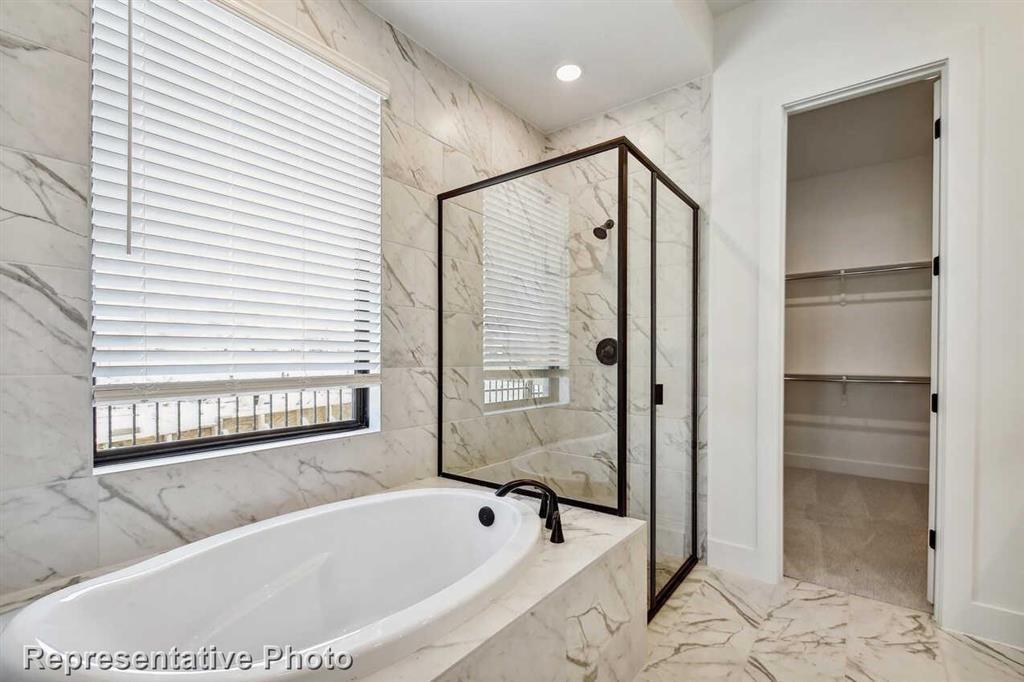 5811 Silver Perch Lane, Manvel, Texas image 19