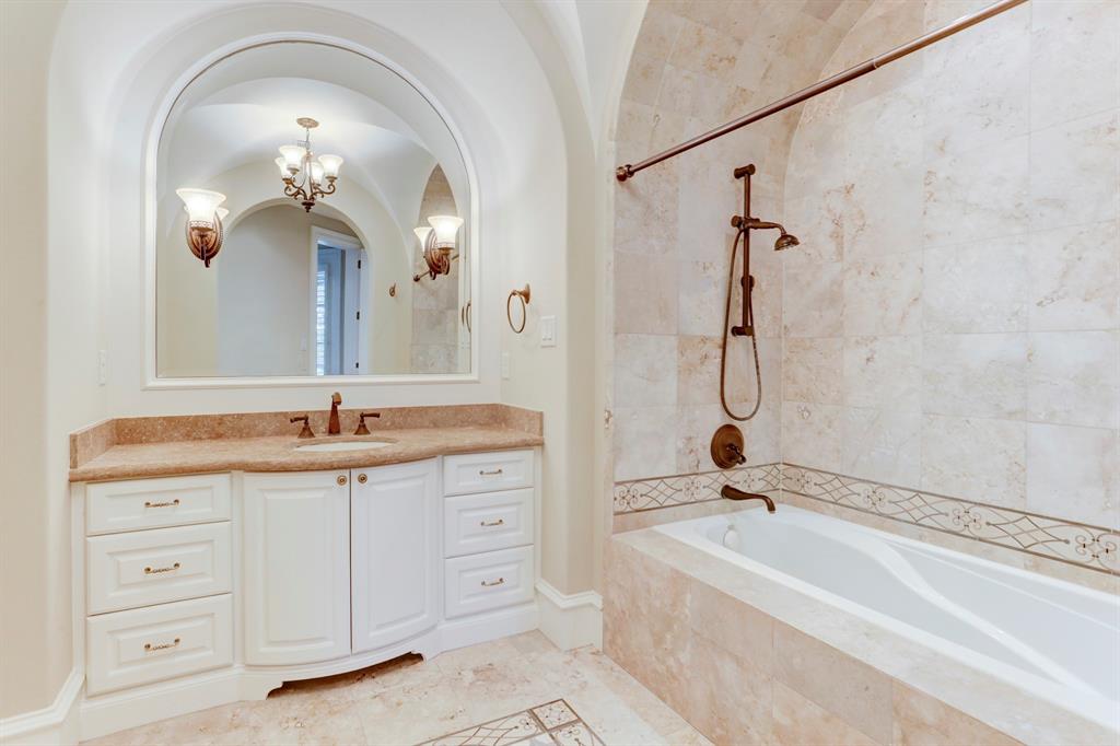 5 Cypress Valley Court, Sugar Land, Texas image 29