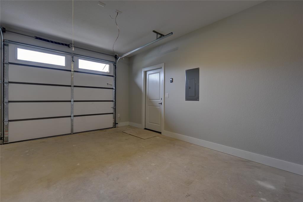 701 S Hudson Street, Flatonia, Texas image 19