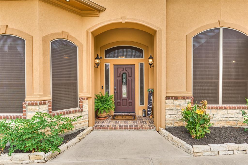 401 Ridgelake Scenic Drive