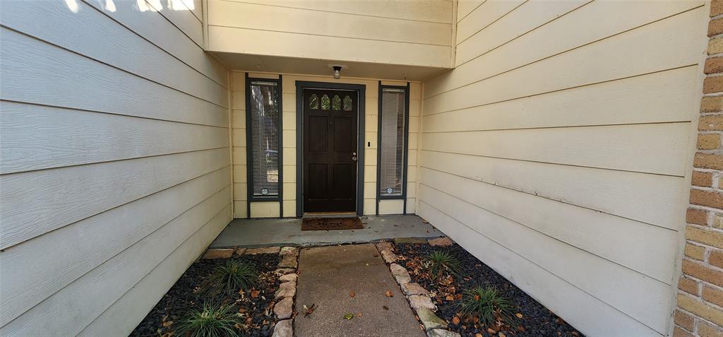 16755 Maplemont Drive