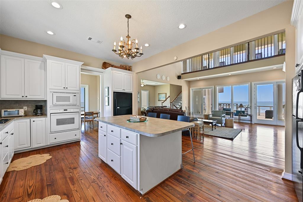 4242 Sandpiper Lane, Galveston, Texas image 39
