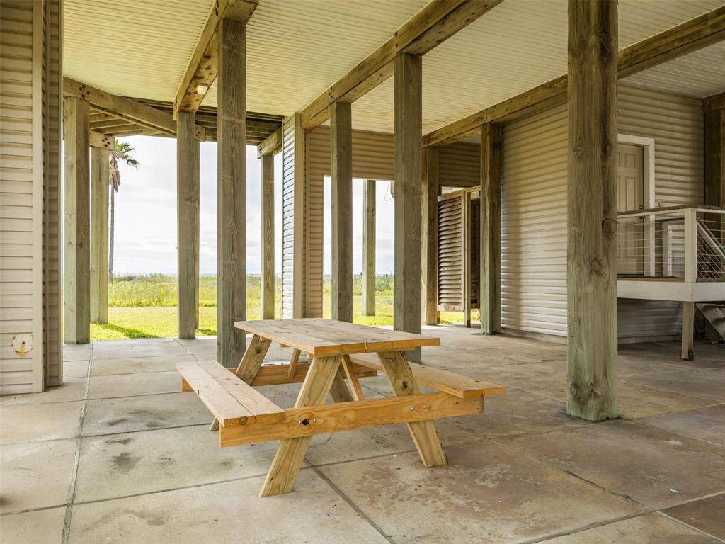 4242 Sandpiper Lane, Galveston, Texas image 14