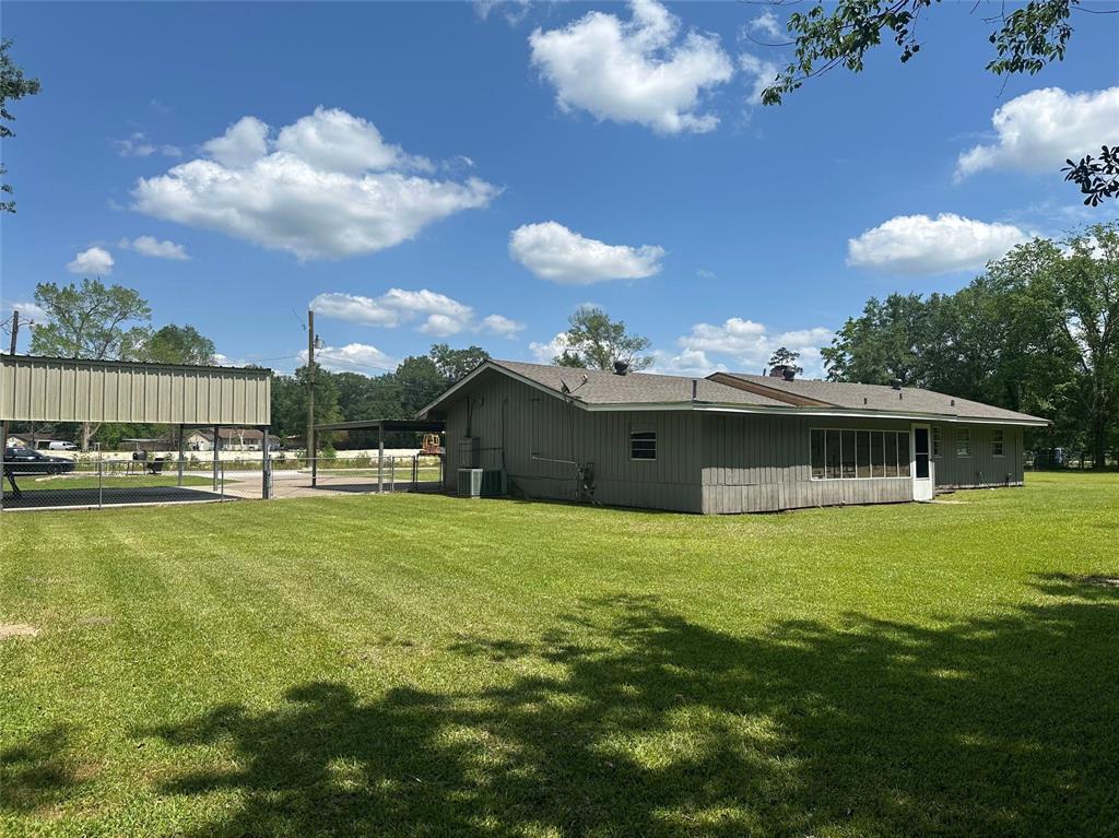 3605 Lawn Oak Drive, Orange, Texas image 24