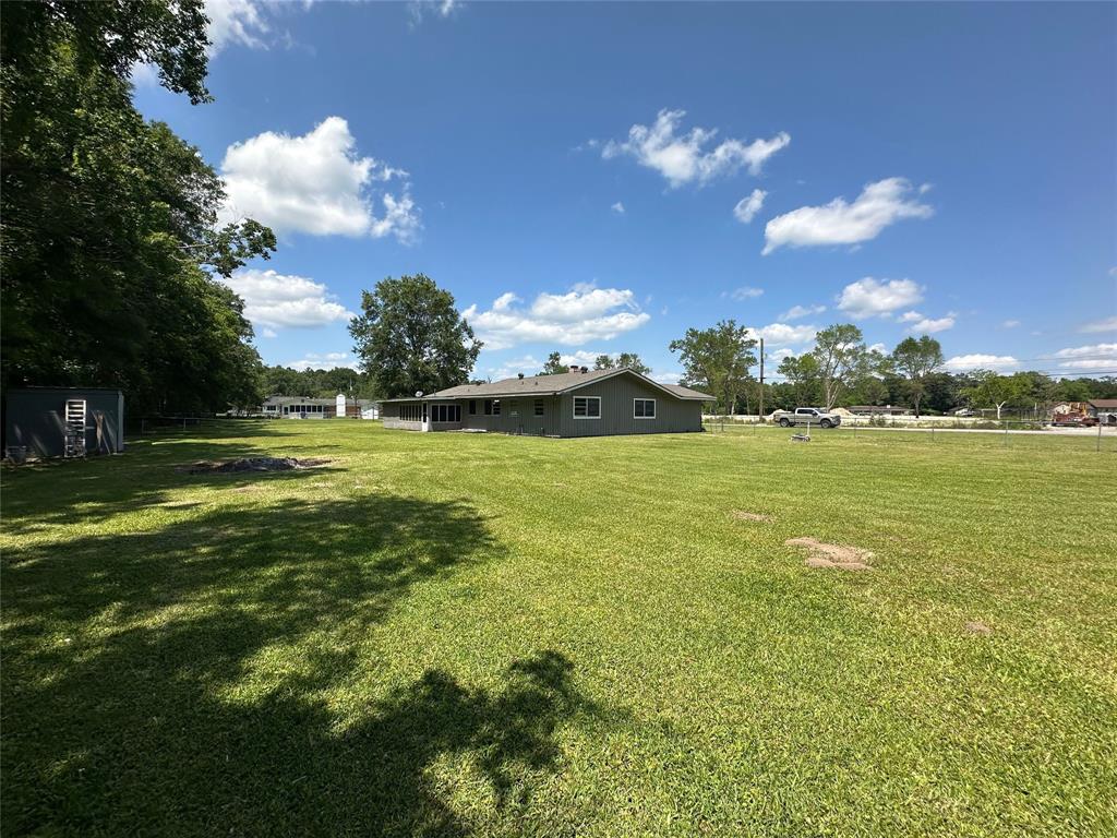 3605 Lawn Oak Drive, Orange, Texas image 22