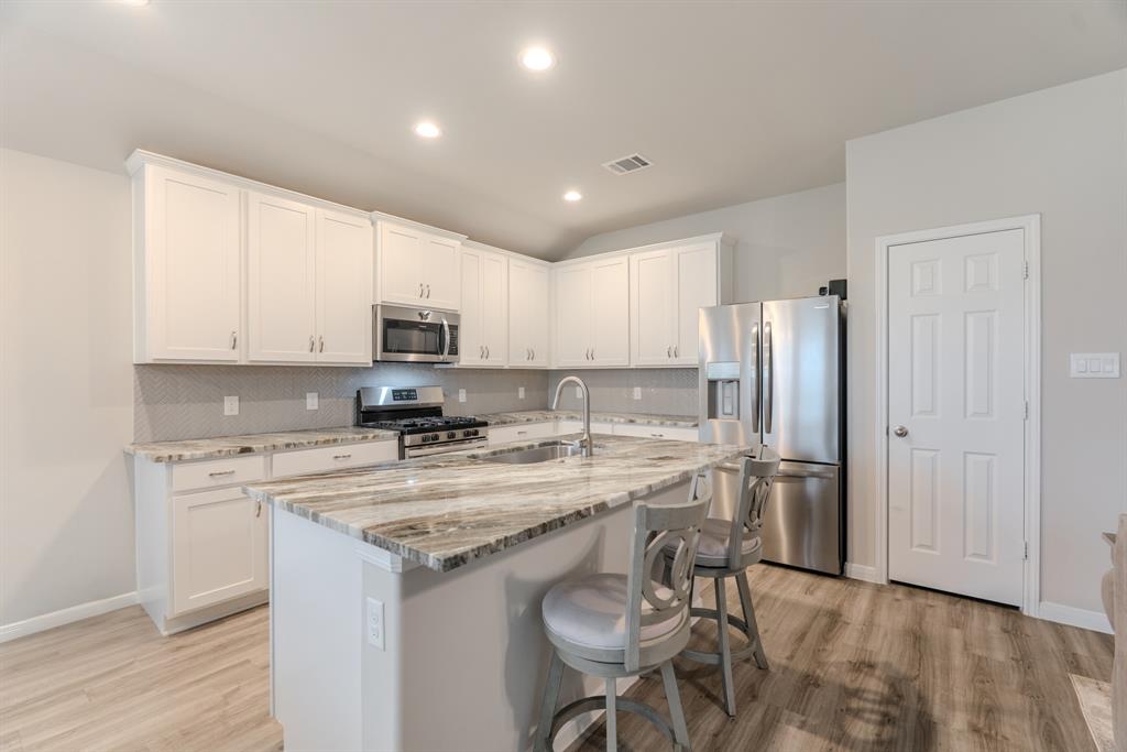 3421 Fawnwood Drive, Texas City, Texas image 15