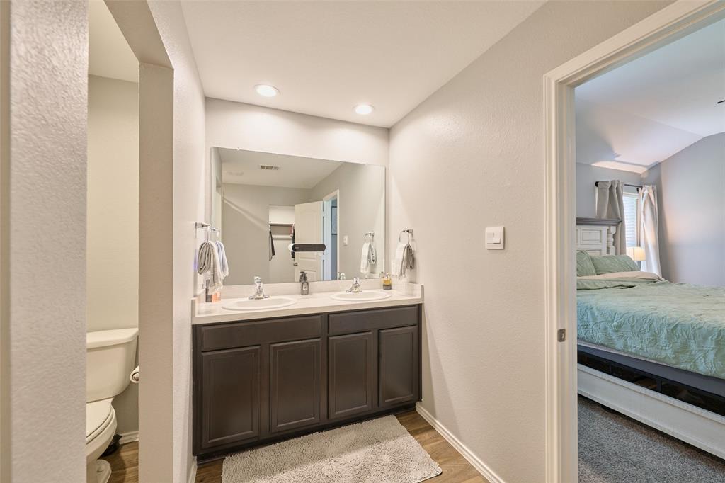 16953 Rich Pines Drive, Conroe, Texas image 30