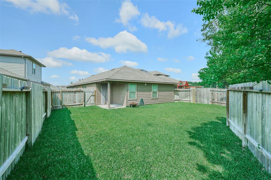 16953 Rich Pines Drive, Conroe, Texas image 9