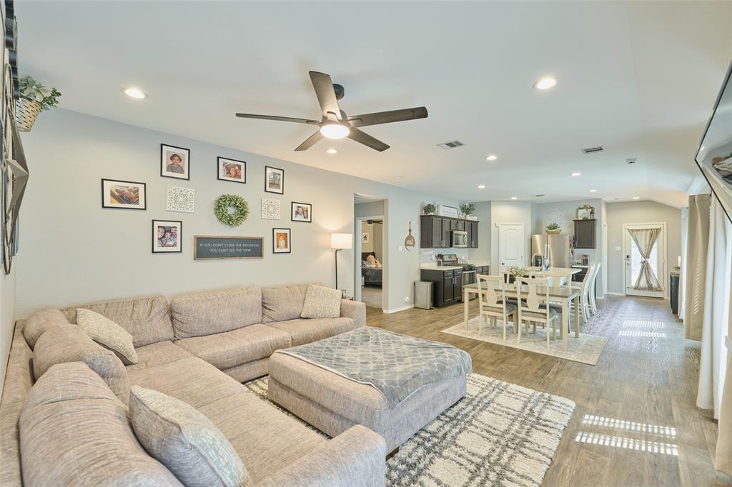 16953 Rich Pines Drive, Conroe, Texas image 14