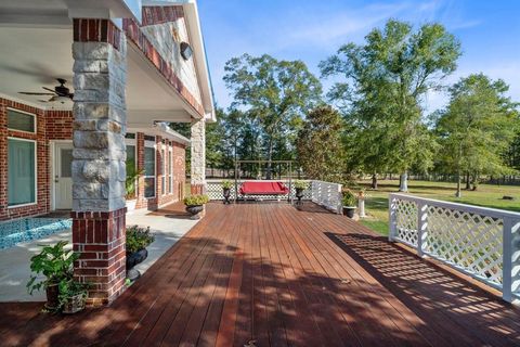 A home in Conroe