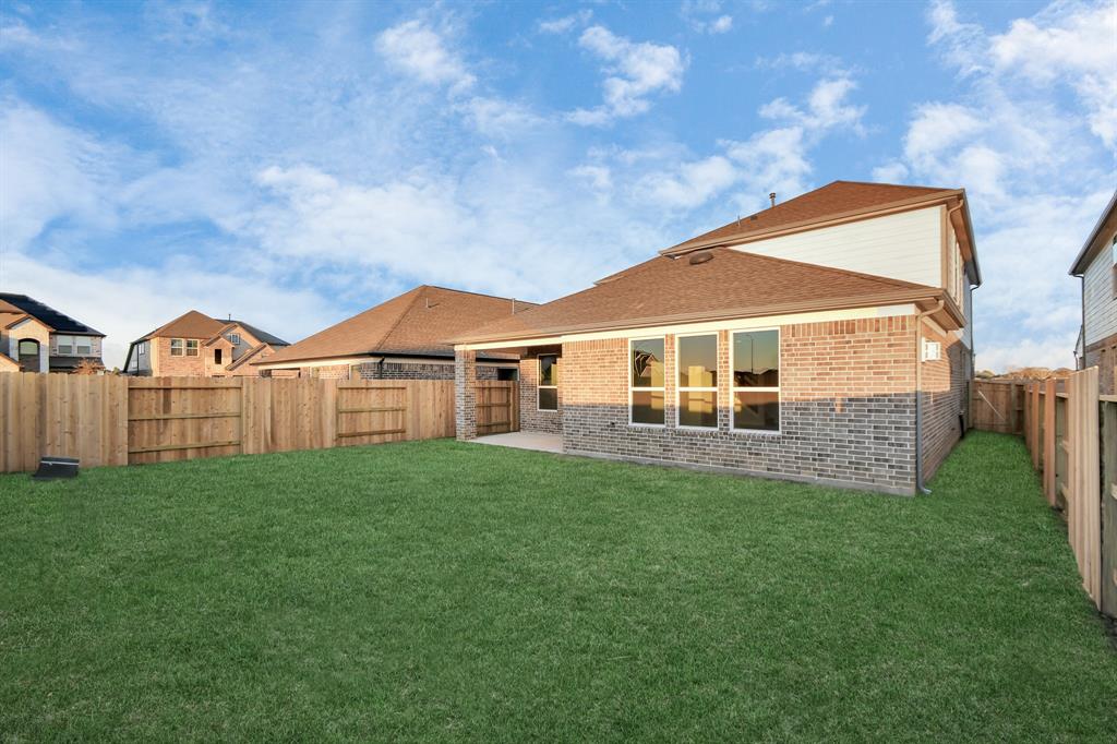 18210 Yaupon Bough Ln Ln, Tomball, Texas image 24