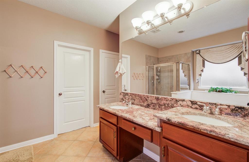 11939 Galentine Point, Cypress, Texas image 39