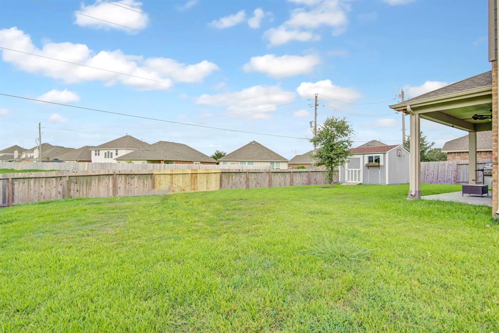 6618 Quiet Bay Court, Dickinson, Texas image 38