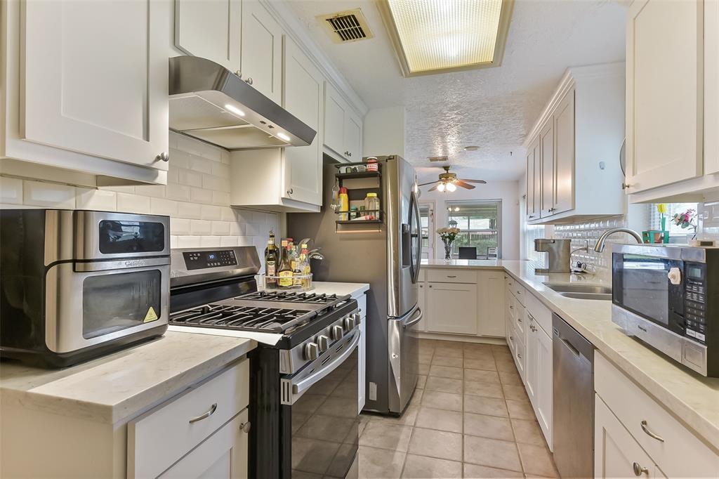 503 Concordia Drive, Katy, Texas image 10