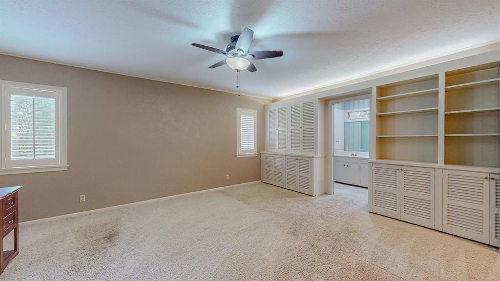 4695 Gladys Avenue, Beaumont, Texas image 32