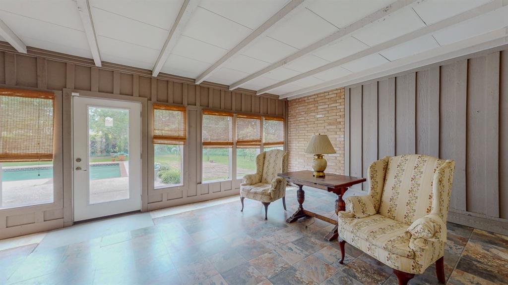 4695 Gladys Avenue, Beaumont, Texas image 12