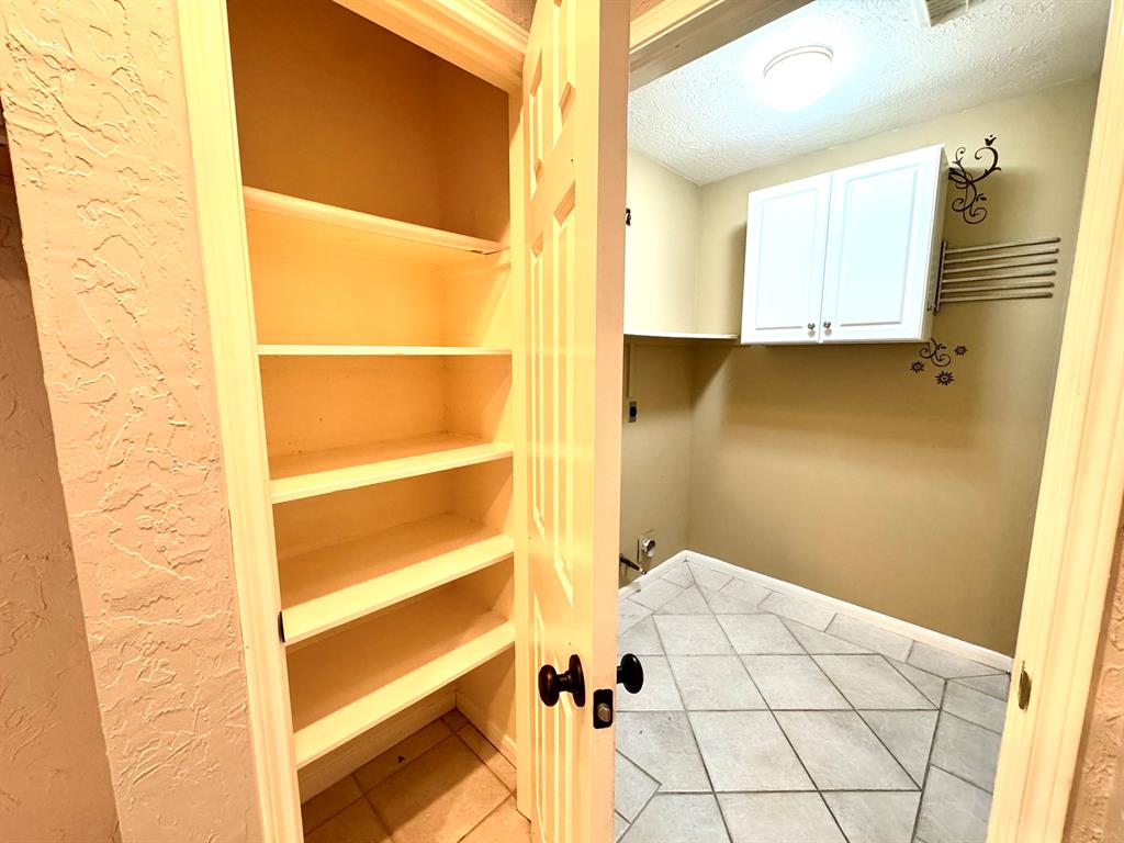 6119 Plantation Bay Drive, Katy, Texas image 11