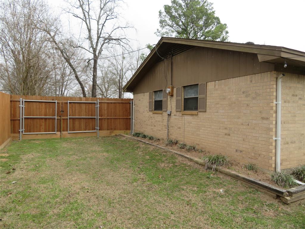 101 Fcr 1241, Fairfield, Texas image 24