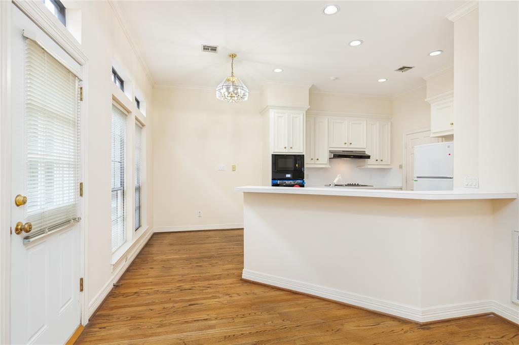 2004 Nantucket Drive #C, Houston, Texas image 13