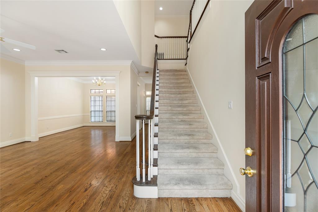 2004 Nantucket Drive #C, Houston, Texas image 4