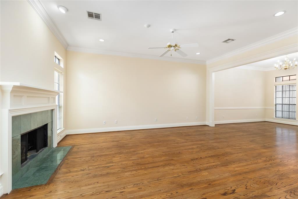2004 Nantucket Drive #C, Houston, Texas image 5
