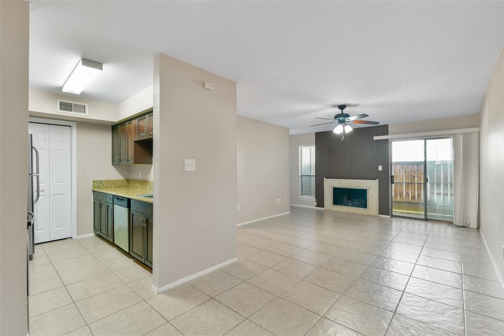 3300 Pebblebrook Drive #17, Seabrook, Texas image 3