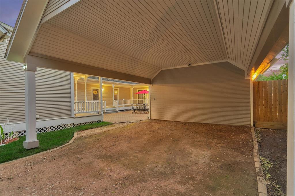 609 Worsham Street, Montgomery, Texas image 35