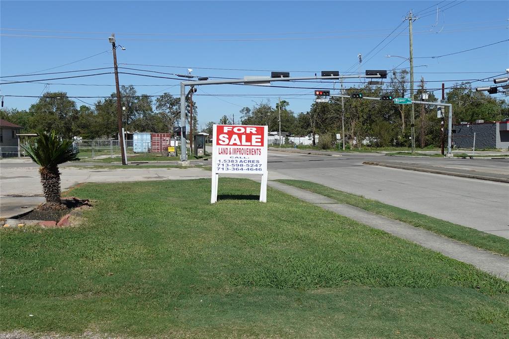 8033 Lockwood Drive, Houston, Texas image 2