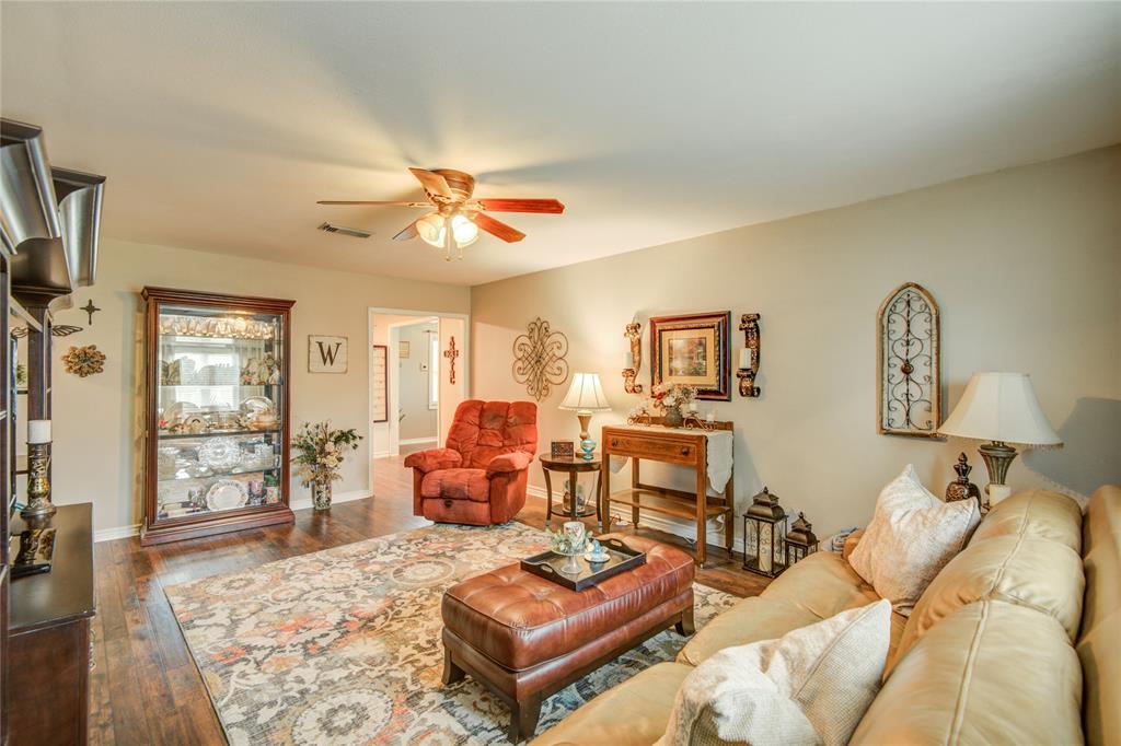 230 2nd Street, Brazoria, Texas image 3