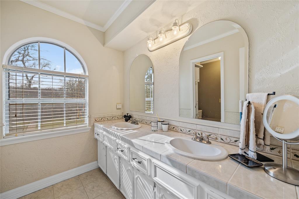 19702 Sweet Forest Lane, Humble, Texas image 24