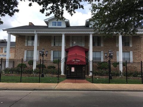 Photo of 2507 Montrose Boulevard #45, Houston, TX 77006 (MLS # 24002167)