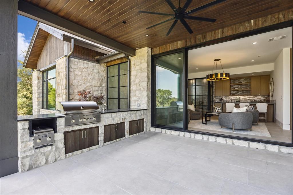 102 Labrador Lane, Columbus, Texas image 41