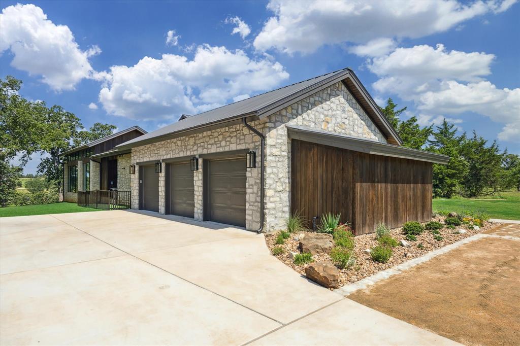 102 Labrador Lane, Columbus, Texas image 43