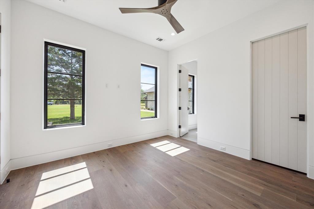102 Labrador Lane, Columbus, Texas image 27