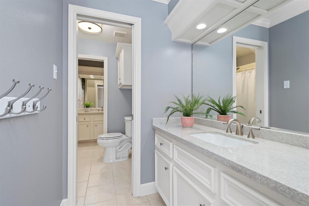 16022 Stewarts Grove Drive, Spring, Texas image 32