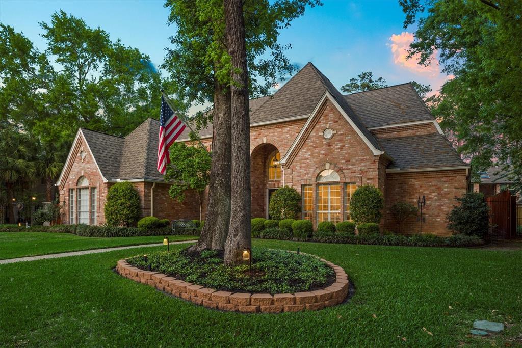 16022 Stewarts Grove Drive, Spring, Texas image 2