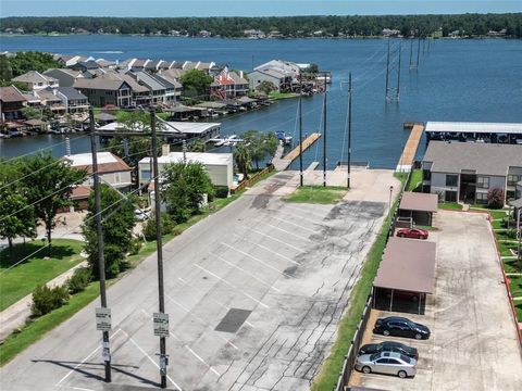 A home in Conroe