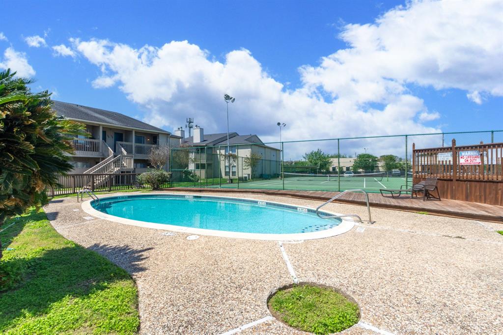 3919 Fairmont Parkway #238, Pasadena, Texas image 26