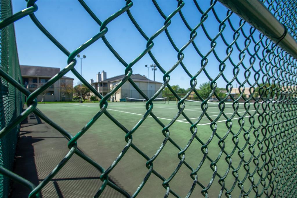 3919 Fairmont Parkway #238, Pasadena, Texas image 25