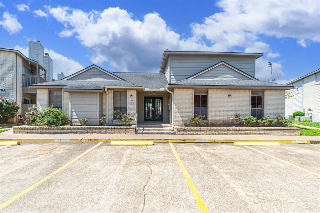 3919 Fairmont Parkway #238, Pasadena, Texas image 27