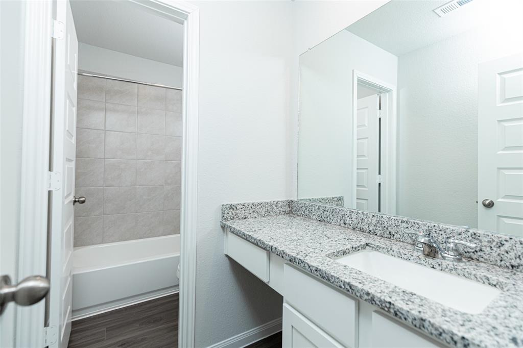 2340 Green Sturgeon Drive, Conroe, Texas image 16