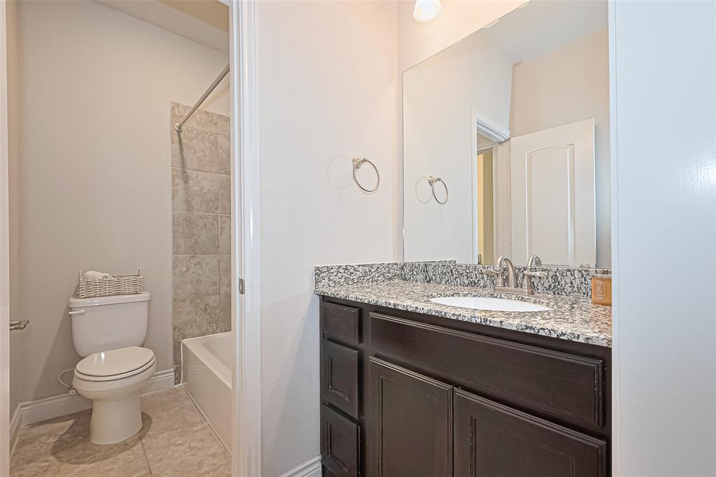 110 Deerchase Drive, Conroe, Texas image 32