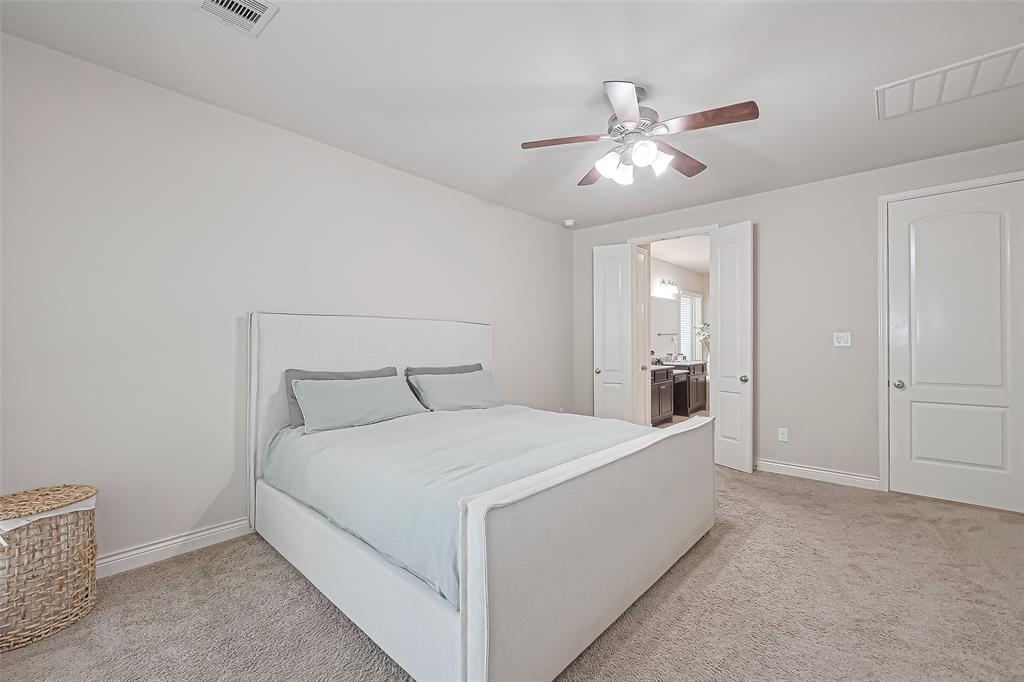110 Deerchase Drive, Conroe, Texas image 37