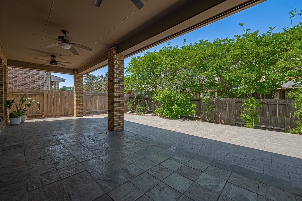 110 Deerchase Drive, Conroe, Texas image 46
