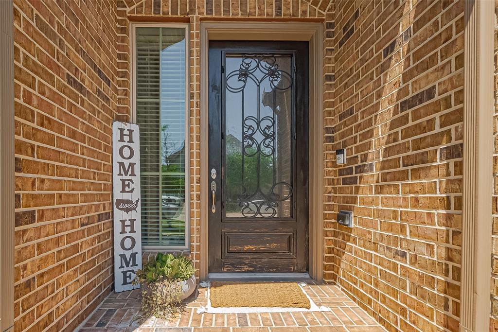 110 Deerchase Drive, Conroe, Texas image 3
