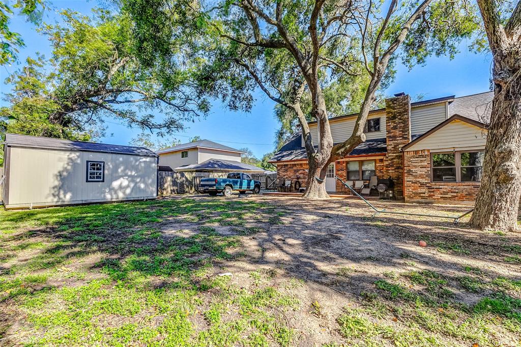 115 Ralph Street, Clute, Texas image 4