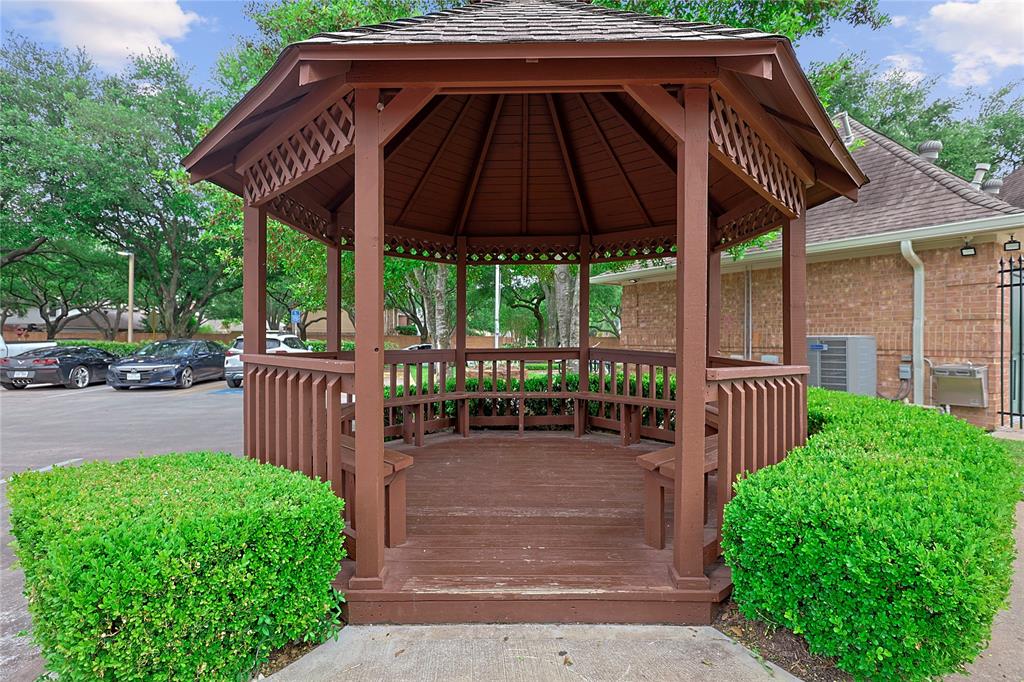 12915 Birch Falls Road, Houston, Texas image 32